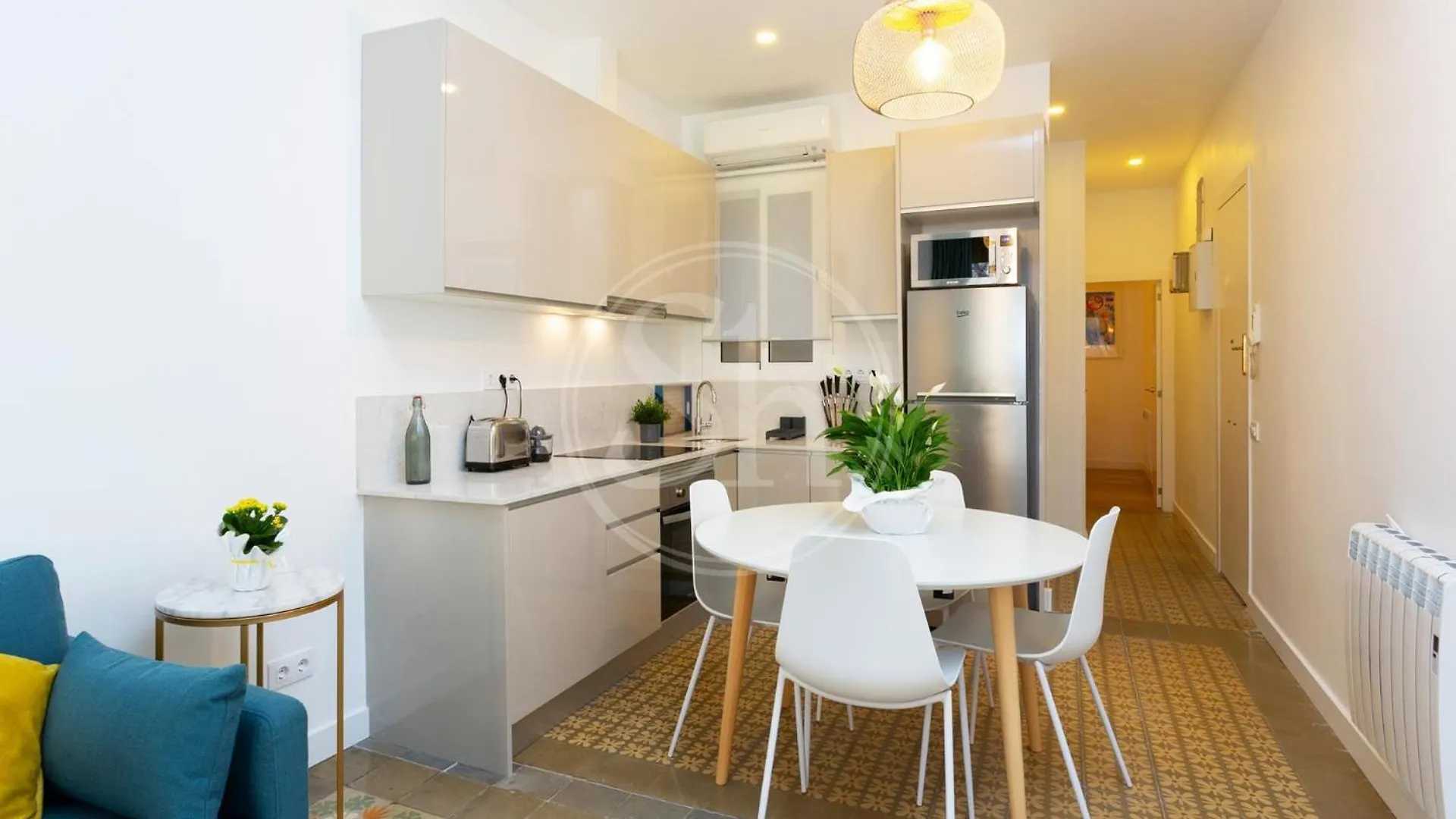 Apartamento Cerca De Sagrada Familia 바르셀로나 0*,  스페인