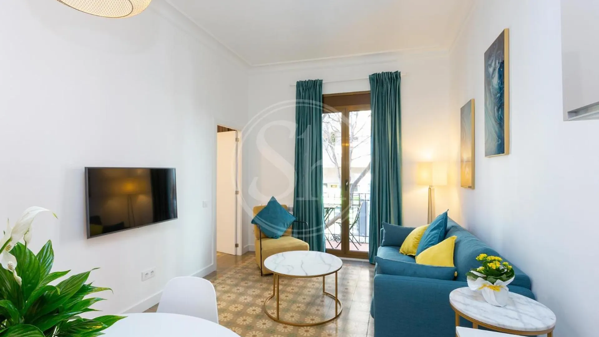 Apartamento Cerca De Sagrada Familia 바르셀로나 스페인