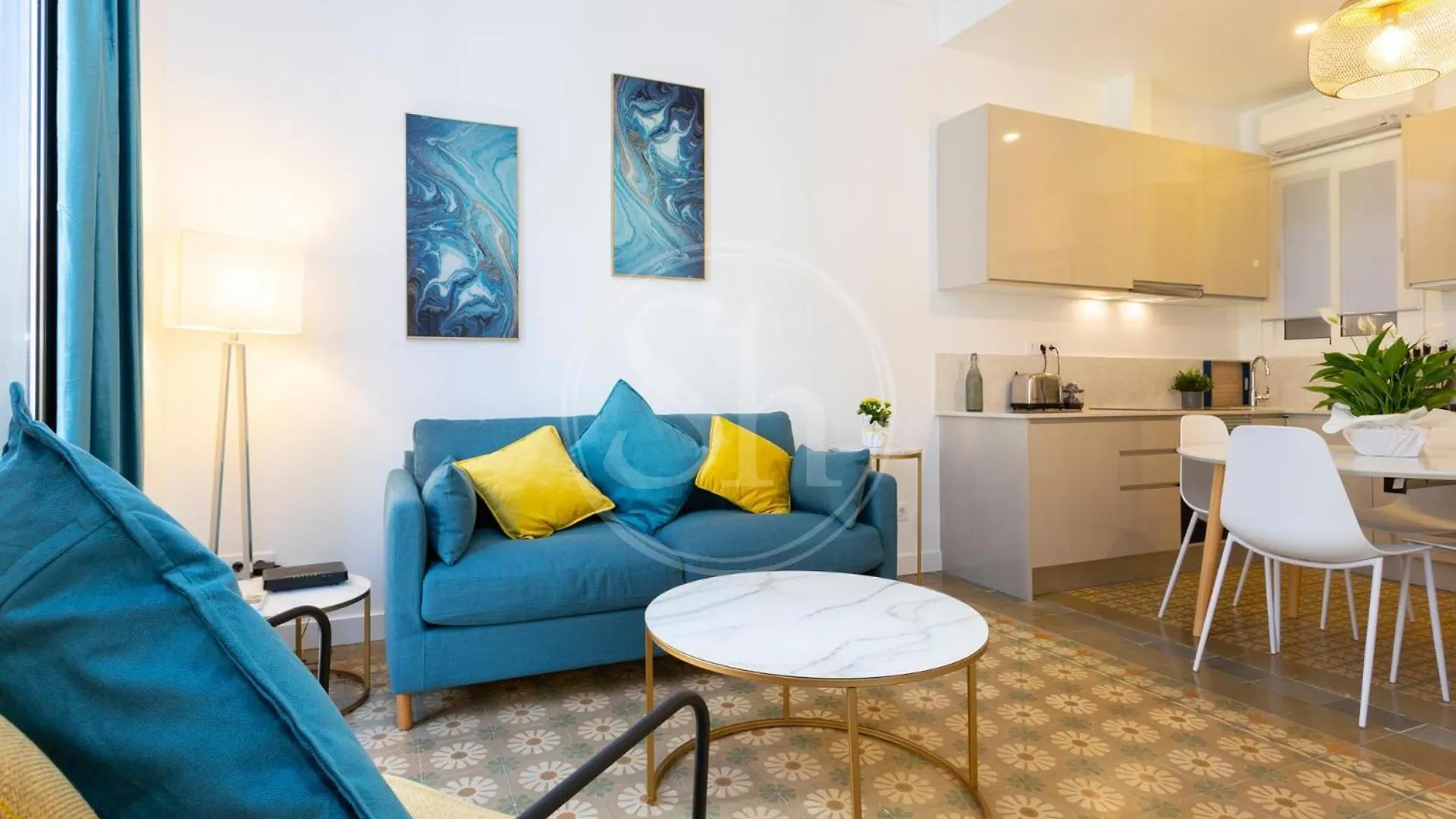 Apartamento Cerca De Sagrada Familia 바르셀로나 0*,  스페인